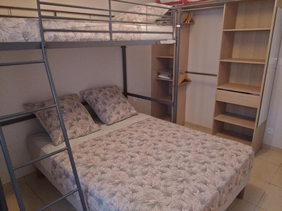 Appartement Meuble Proche De Cassis ロックフォール・ラ・ベドゥール エクステリア 写真